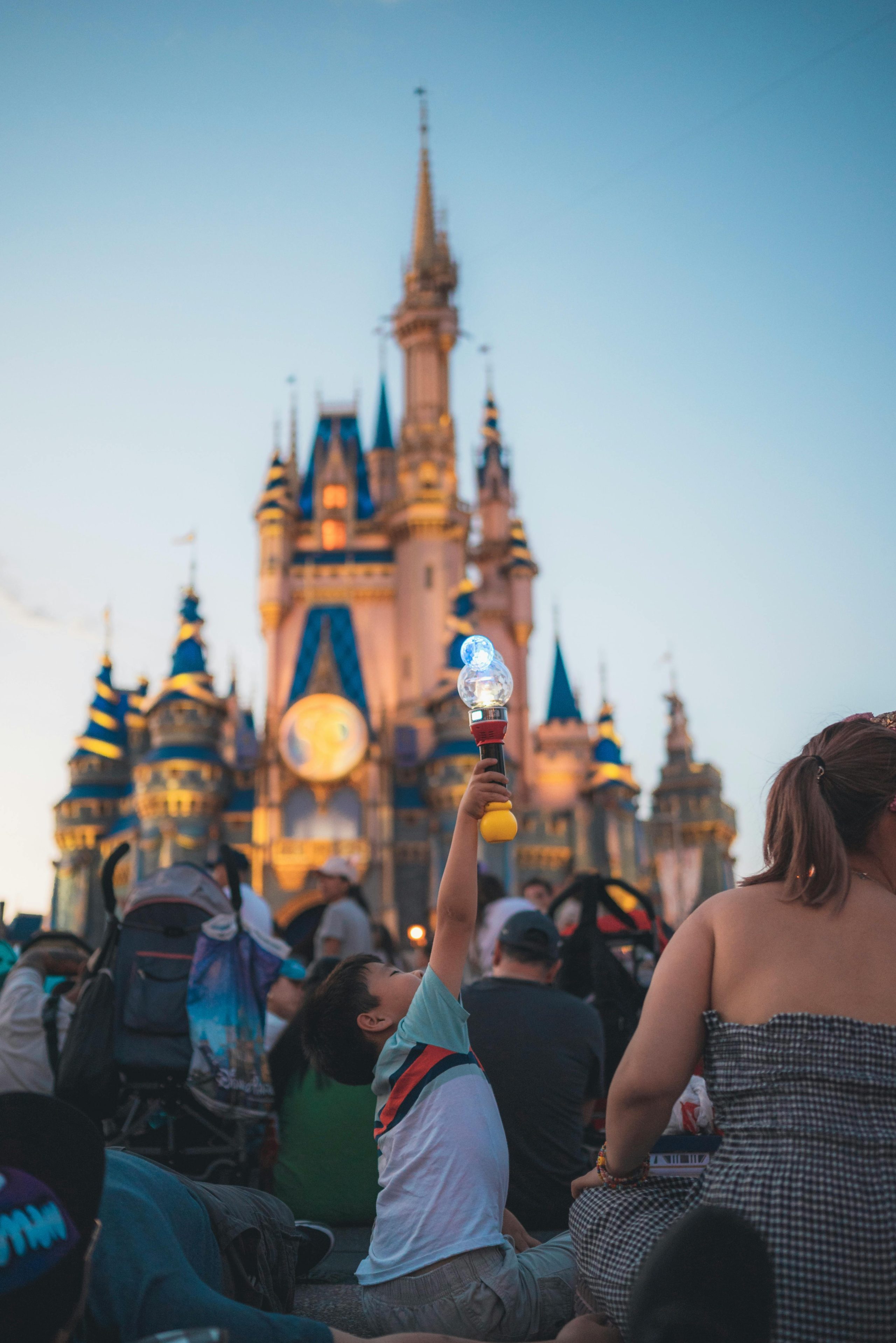 Shared Shuttle vs. Private Transfer: Which Is Best for Your Paris Trip?